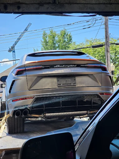 Luxury Car Service - Premium Vehicle Maintenance in Montreal